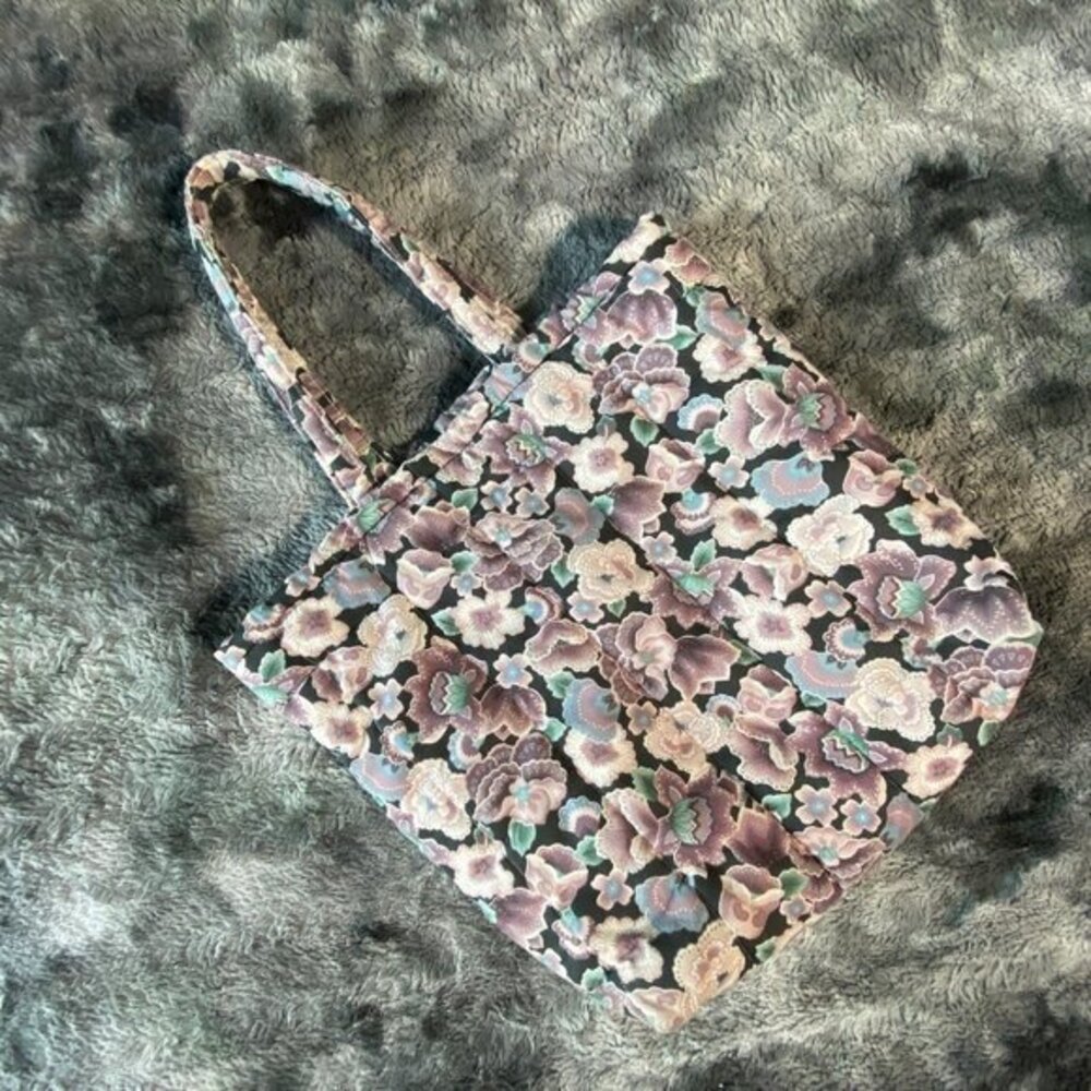 VTG Puffer Floral Tote Bag